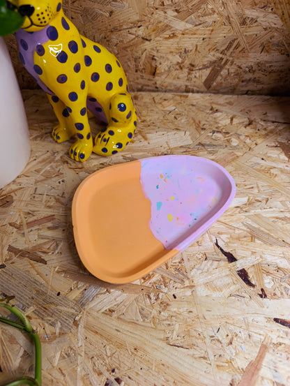 Kleines Gips-Tray "Bonbon Terrazzo" – Filigrane Schmuckablage (14cm)