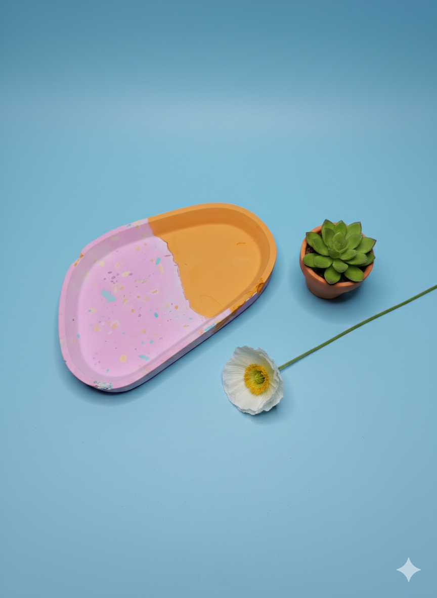 Großes ovales Gips-Tray "Bonbon" – Handgefertigtes Tablett im Terrazzo-Look (20cm)